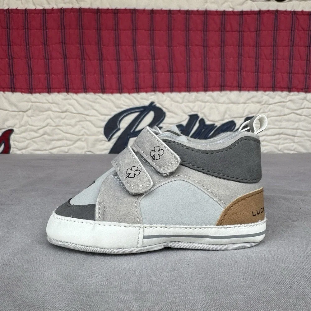 Size 3c - Lucky Brand Casual Baby Sneakers